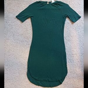 H & M green body con style dress size XS